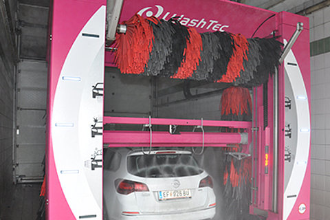 pink gas station, Eferding - Austria